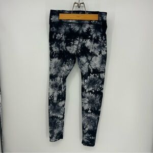 Wild Fable Black and Gray Tie-Dye Leggings